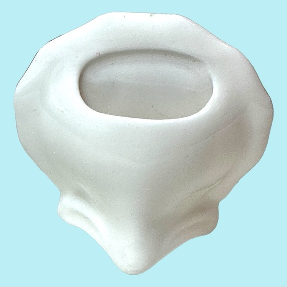 Vintage Liverpool RD Pottery Ltd Porcelain  Toothpick Holder Victorian Scene - Picture 3 of 5